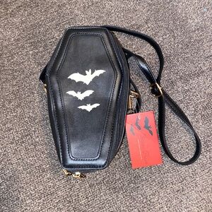 NWT Cassie's Purse Vampire Coffin Bat Goth Halloween Crossbody Bag